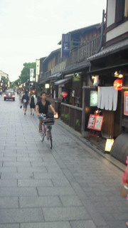 201108061826000.jpg